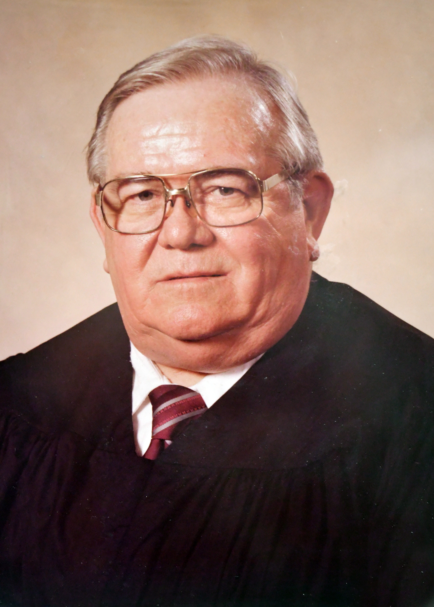 Official portrait of Judge William Dunn. 