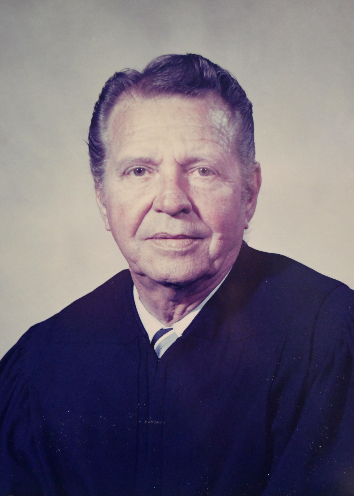 Official portrait of Judge Elijah M. Hogge. 