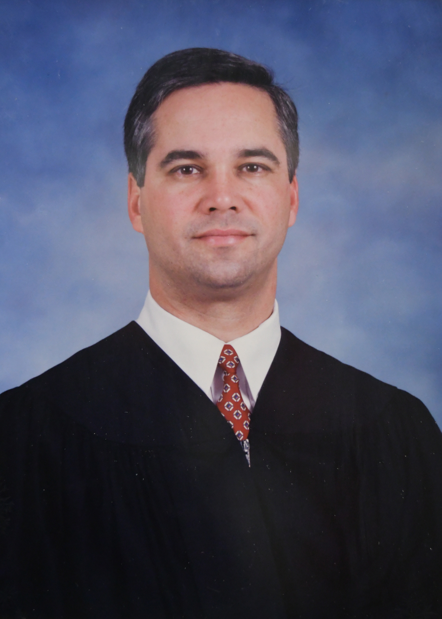 Official portrait of Judge William L. Knopf. 