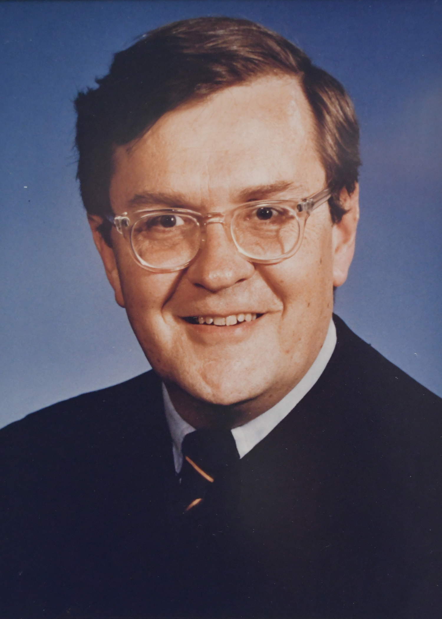 Official portrait of Judge James Park Jr. 
